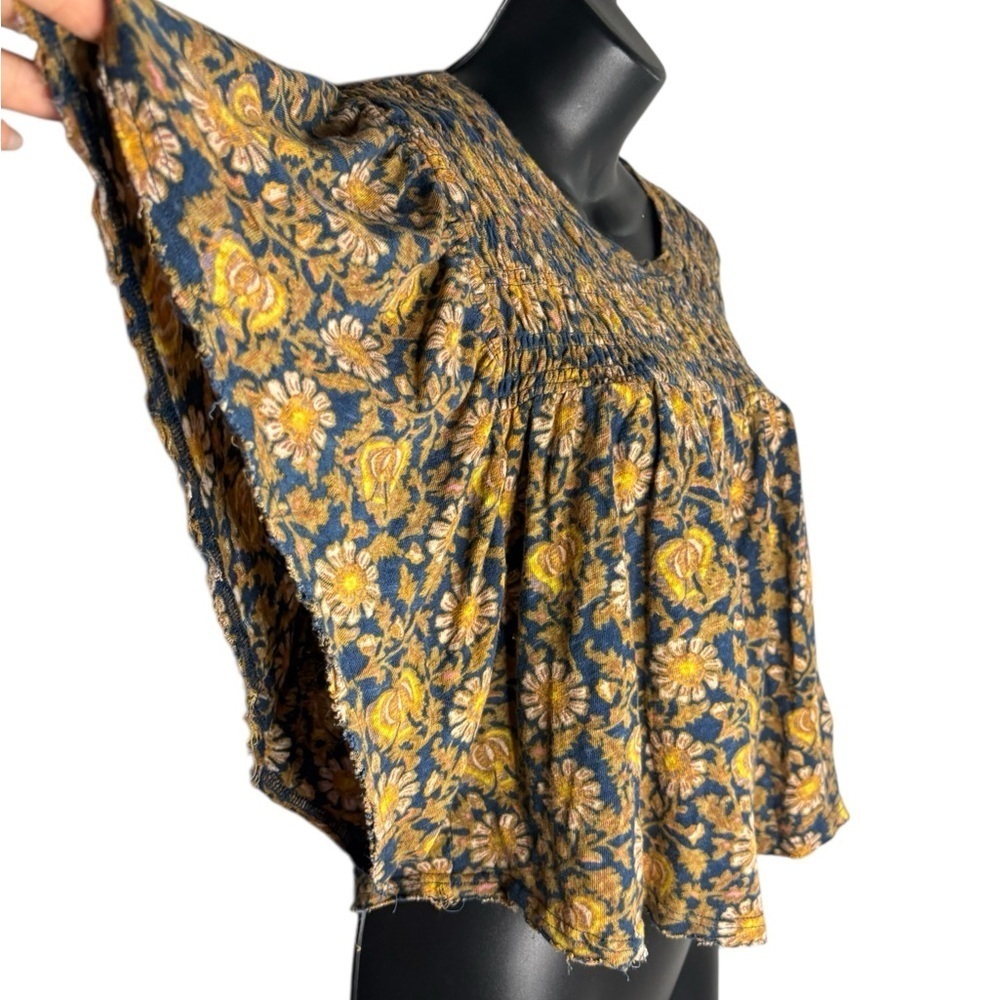 Free People navy and Yellow Printed Ruffled Up Top Floral Blouse sz M - Picture 8 of 14